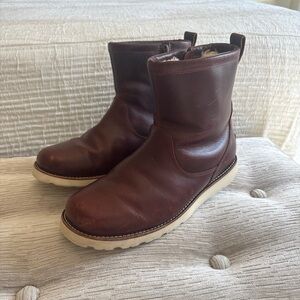 Men's Burgundy UGG Leather Boots